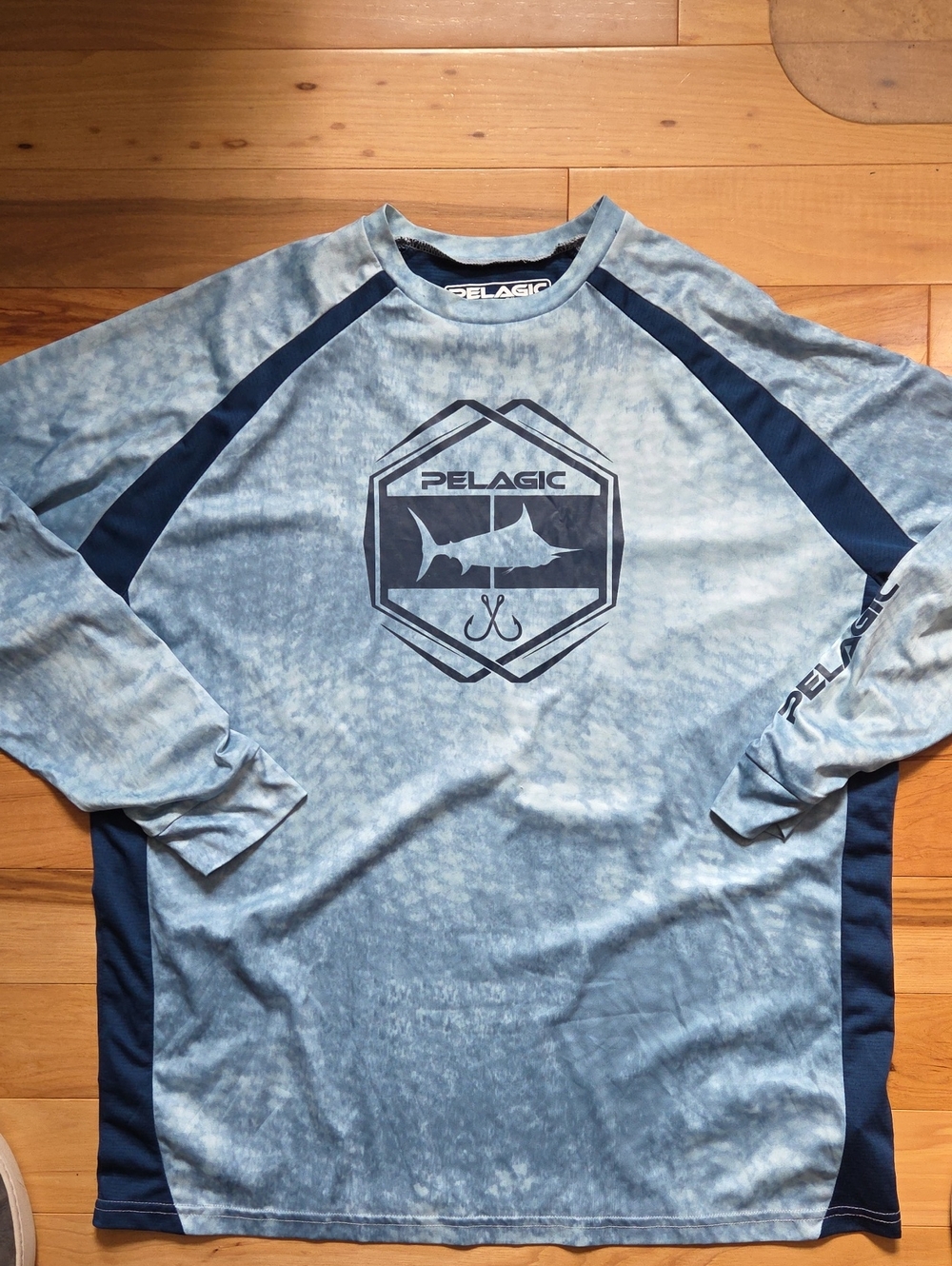 Pelagic Men’s Long Sleeve Fishing Shirt - Light Blue Upf Shirt Large